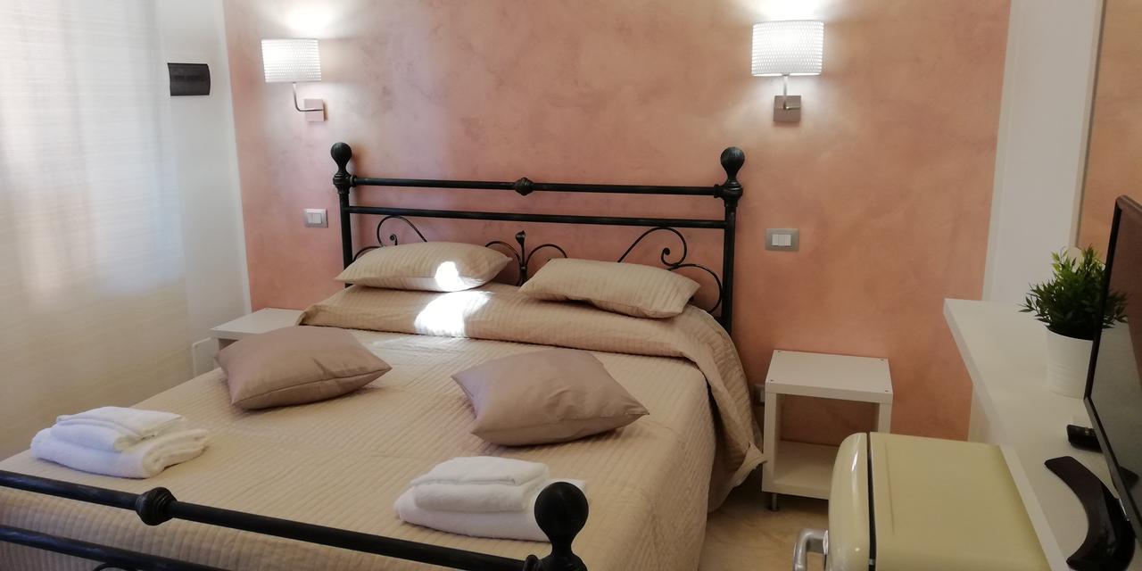 Sea Garden Rooms Termoli Εξωτερικό φωτογραφία